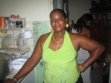            ma mamounette ch&eacute;wi n'a moi tt seule